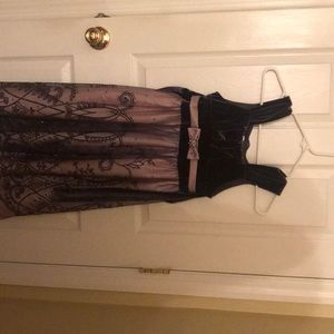 Children’s velvet dress
